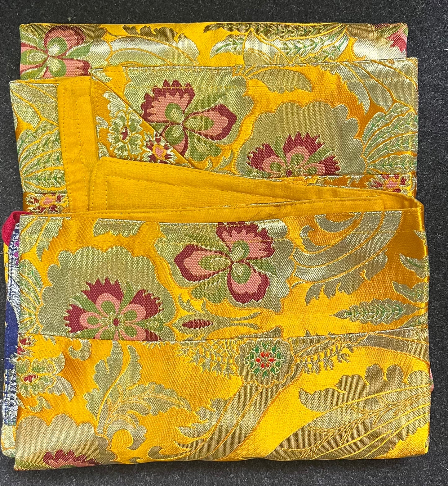 SILK BROCADE MANDALA COVER