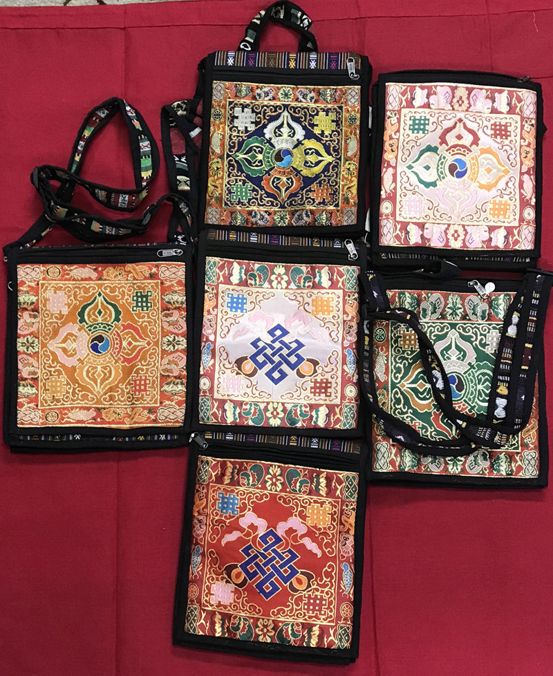 BAG BHUTANESE CLOTH WITH SILK