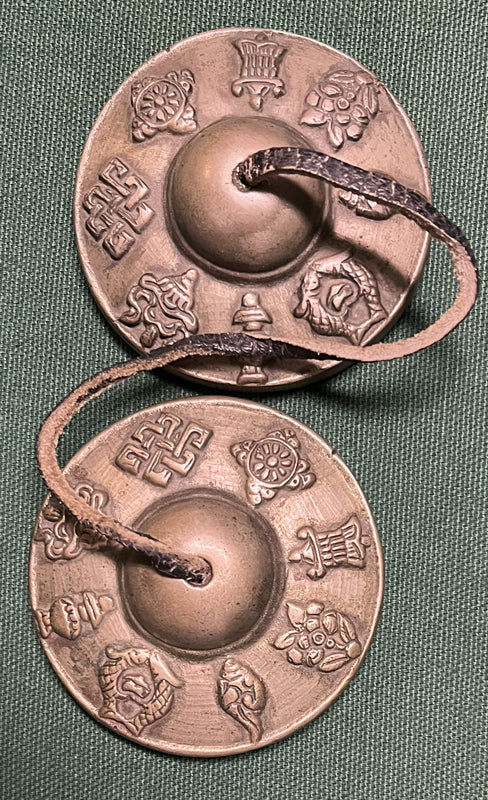 TINGSHA MEDIUM WITH BROCADE COVER