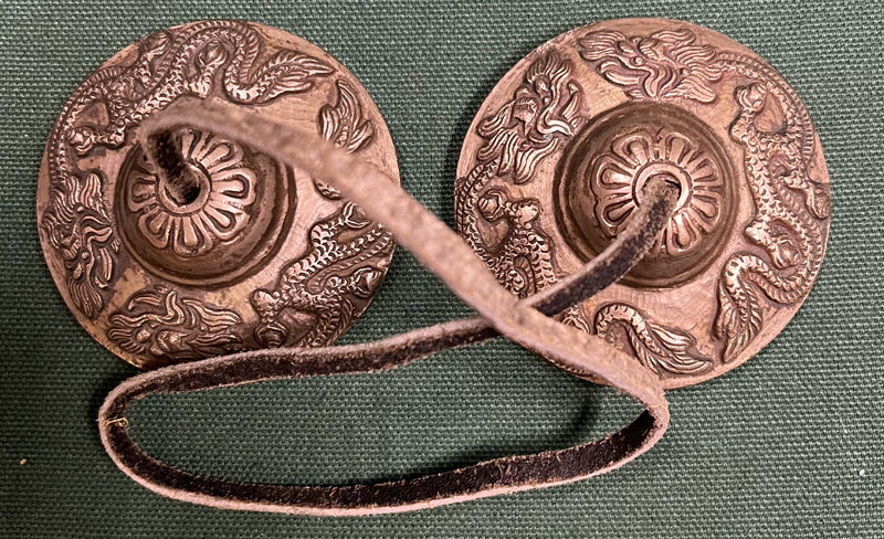 TINGSHA MEDIUM WITH BROCADE COVER
